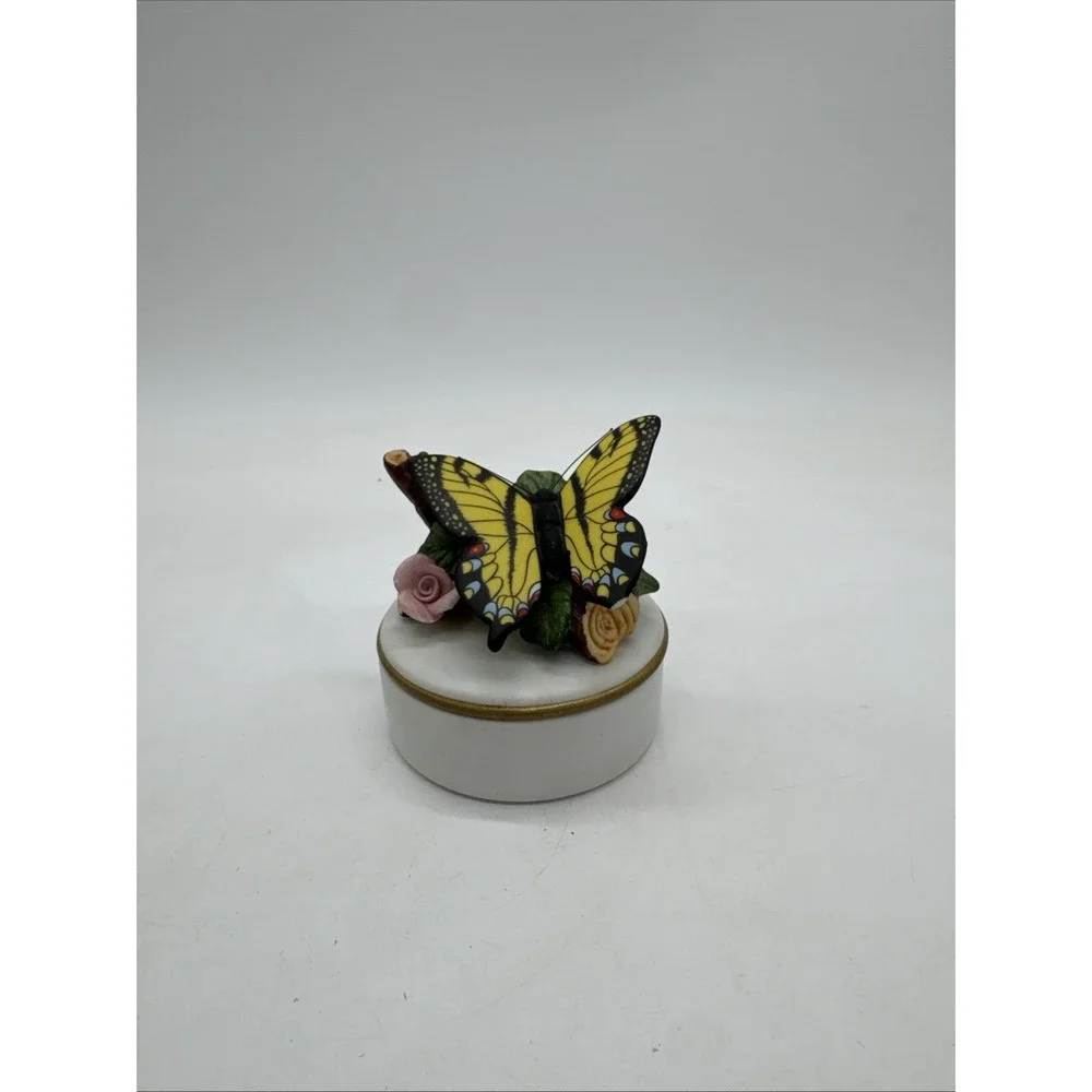 Vntg Lefton Butterfly Glass Trinket Box Vanity Dish 1992 3